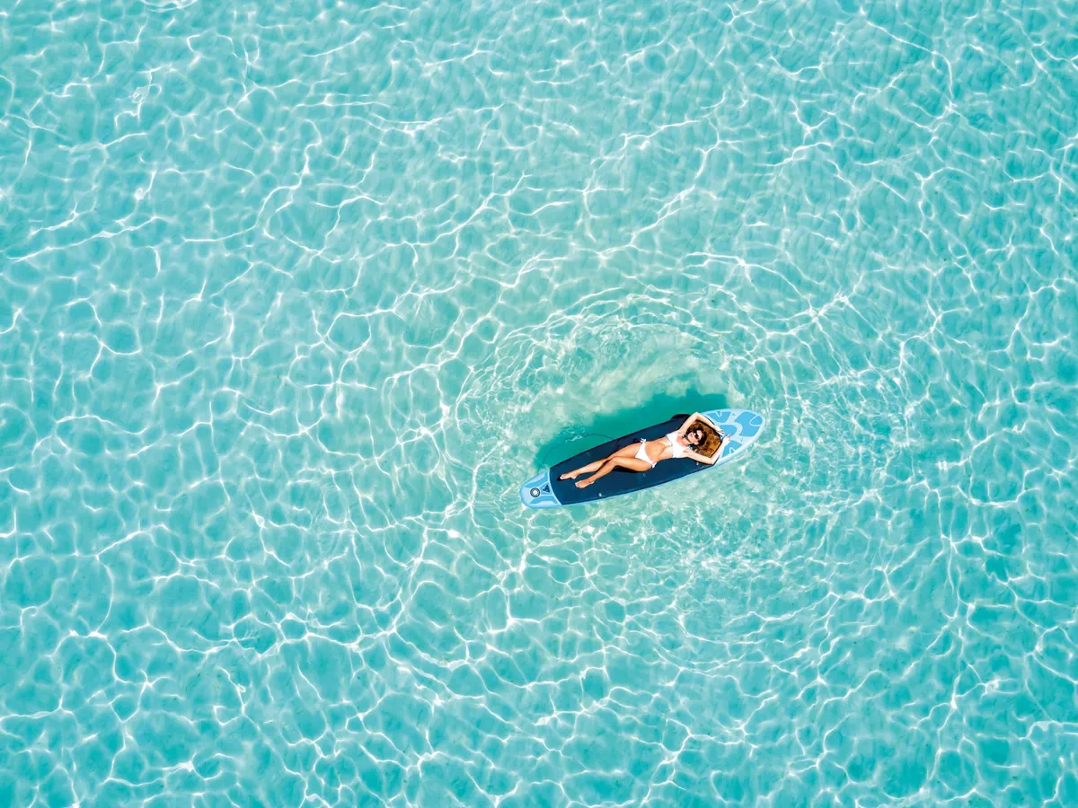 Piscina de Rodadero Living con vista al mar Caribe